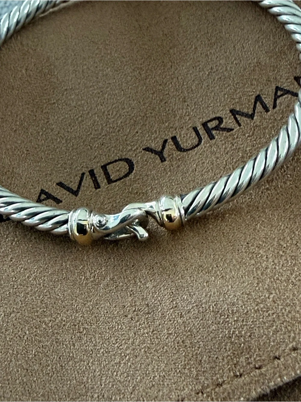 David Yurman 4mm hook 14k gold rim sz medium